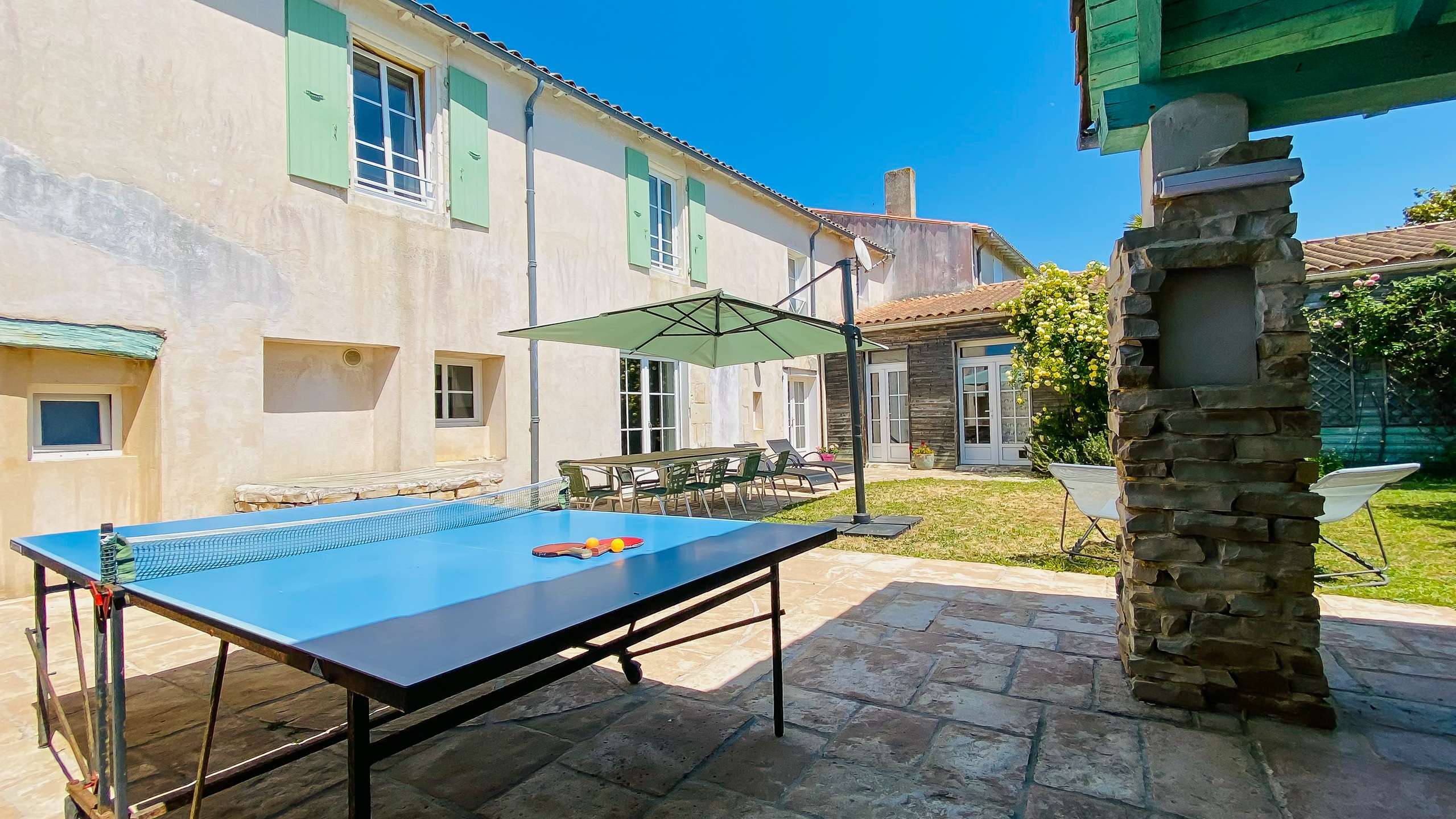 Photo 22 :  d'une maison située à La Couarde-sur-mer, île de Ré.