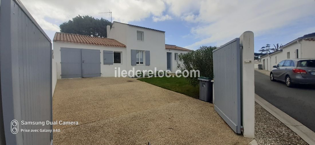 Photo 19 : ENTREE d'une maison située à Rivedoux-Plage, île de Ré.