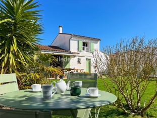 Ile de Ré:Belle maison au calme 