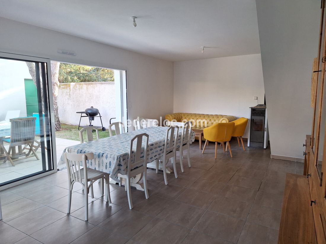 Photo 5 : SEJOUR d'une maison située à Le Bois-Plage-en-Ré, île de Ré.