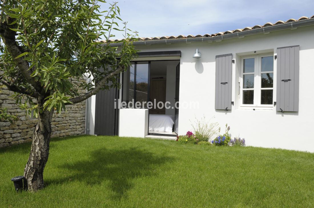 Photo 16 : JARDIN d'une maison située à Saint-Clément-des-Baleines, île de Ré.