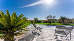 Ile de Ré:Charmante maison 3 chambres avec piscine à saint-martin-de-ré, proche plage