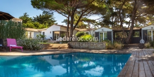 Ile de Ré:Maison d'exception vue mer et accès direct à la plage