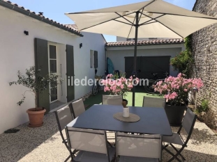 Ile de Ré:Maison de plain-pied le bois plage en ré