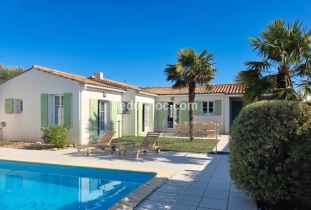 Ile de Ré:Grande villa tiodore avec piscine, jardin, 8 à 10 pers