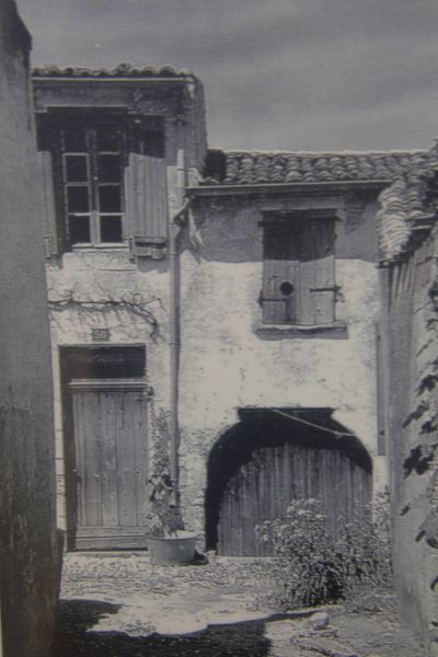Photo 2 : EXTERIEUR d'une maison située à La Couarde, île de Ré.